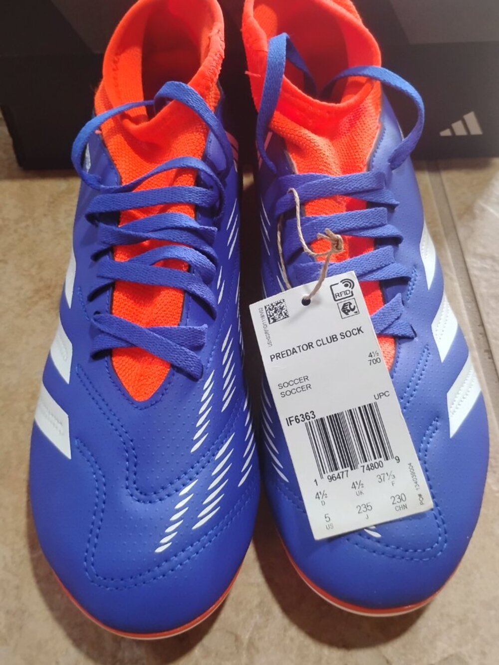 Adidas predator cleats- size 5. Brand new with TAGS